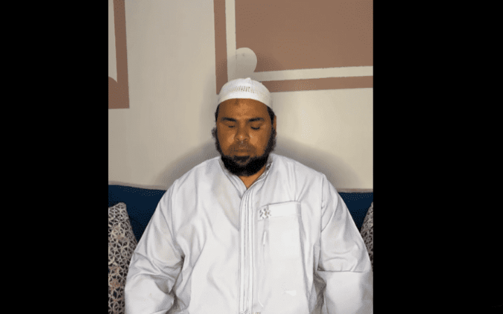 منذ ساعات قليلة وفاة فضيلة الشيخ عبد الله كامل في عمر 38