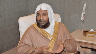 سعيد بن مسفر الداعية السعودي يحمد الله على طريق الشفاء