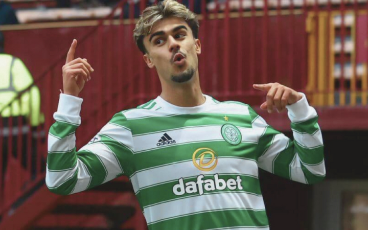 اللاعب البرتغالي جوتا يلحق بالنجم بنزيمة الى السعودية